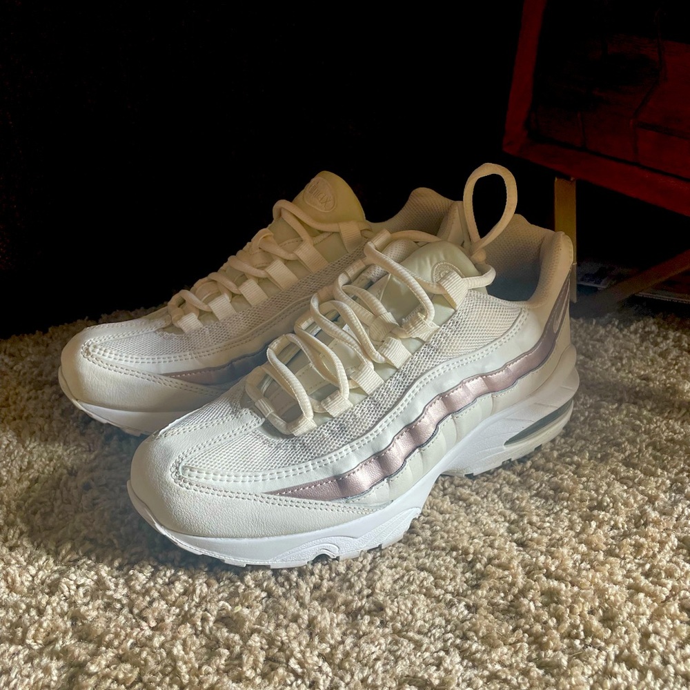 Nike Air Max 95 Phantom/Metallic Bronze-White